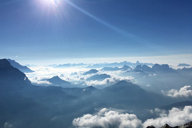 Private helicopter tour to Jura and Seeland - a beautiful sightseeing flight - Taking off from Belp near Bern