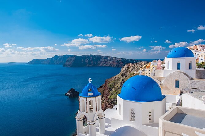 Private Helicopter Transfer from Mykonos to Santorini - Comfort and the tone of the ride