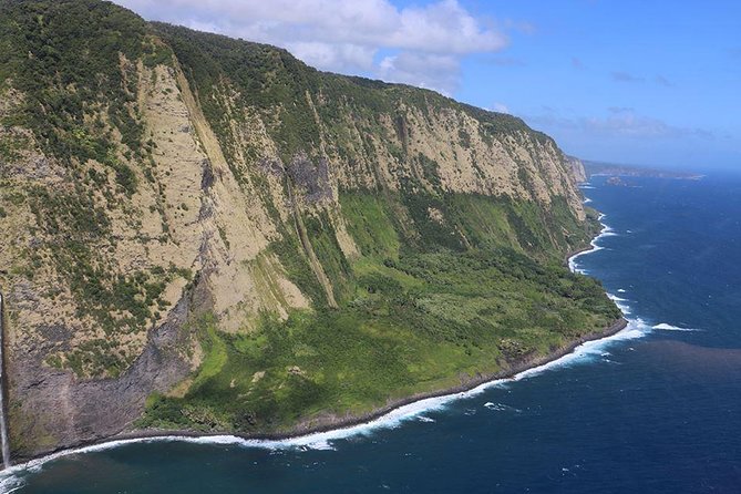 Private Kona Coast Helicopter Tour: All Window Seats - Check-in is easy, but directions need care