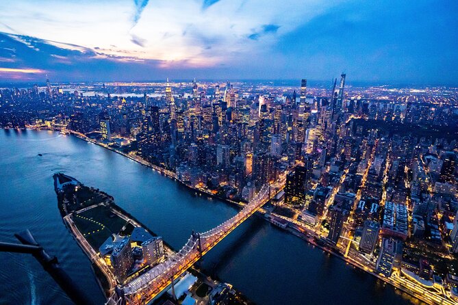 Private New York City Helicopter Tour for 2-6 from Westchester - Why the 45-minute option is the safer choice