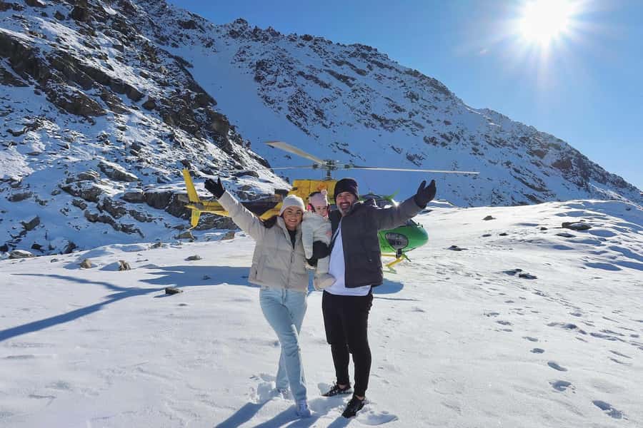 Queenstown Helicopter Flight with Snow Landing | 30 mins - What the 30-minute itinerary feels like