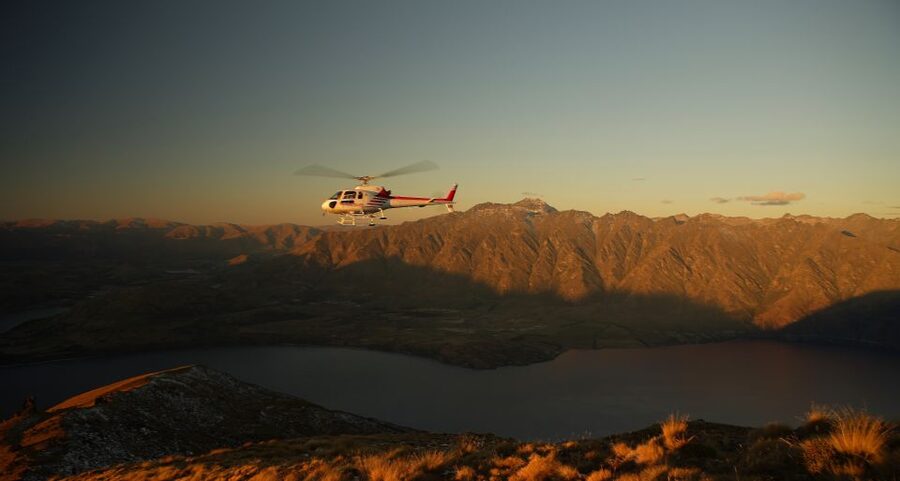Queenstown: Remarkables Helicopter Flight & Alpine Landing - Coronet Peak, Cecil Peak, and the Wakatipu basin
