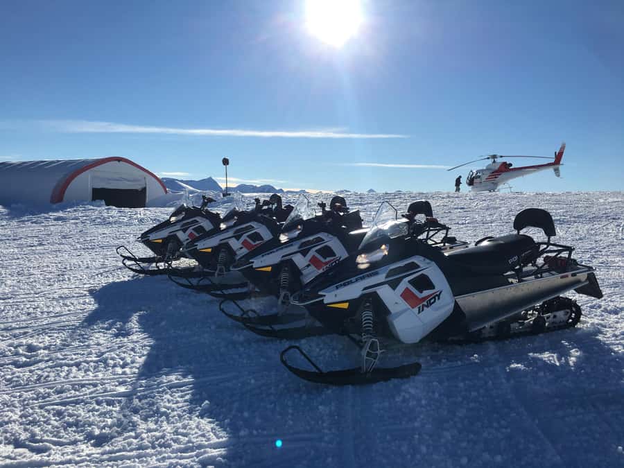 Queenstown: Snowmobiling Experience with Helicopter Flight - Queenstown to the Garvie Mountains by helicopter