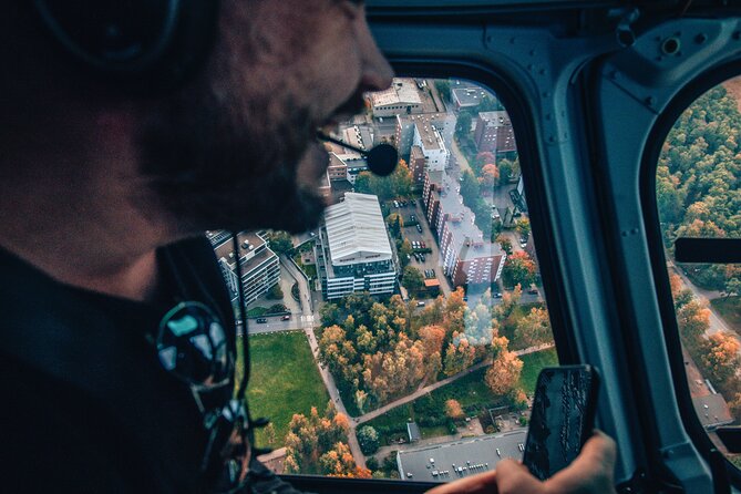 Redrib Boat and Helicopter Experience in Helsinki - Flying over Helsinki and the eastern archipelago