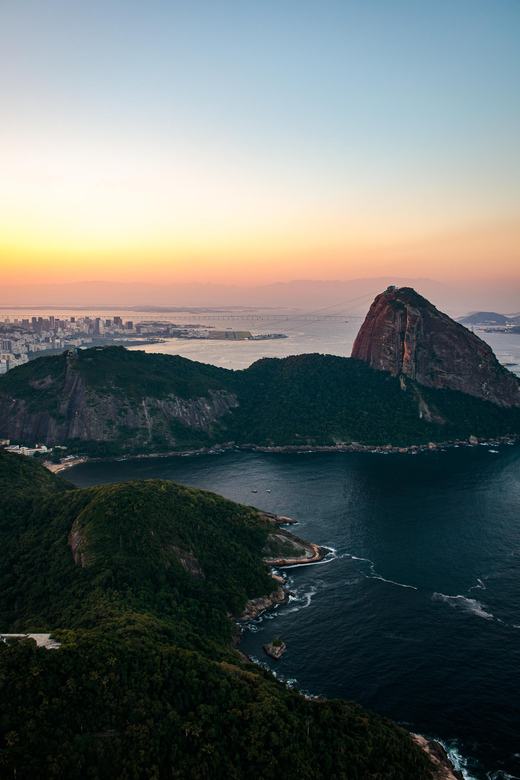 Rio de Janeiro: Helicopter Tour with an unforgettable view - Rodrigo de Freitas Lagoon and Tijuca Forest