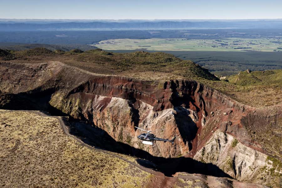 Rotorua: Helicopter Flight and Guided Walk on Mt Tarawera - The return flight over Rotorua
