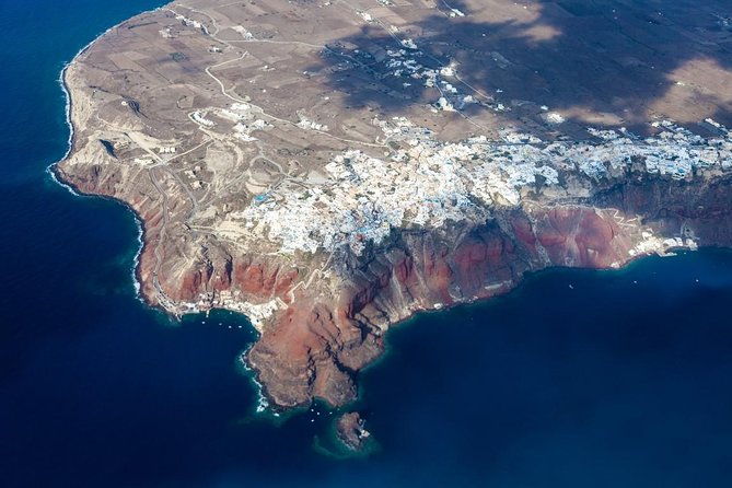 Santorini 30min Helicopter Tour - Imerovigli and Firostefani along the volcanic rim