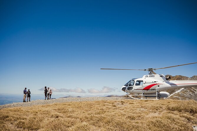 Scenic Helicopter & Kepler Guided Hike from Te Anau with Lunch - Meeting at 8:45 am in Te Anau