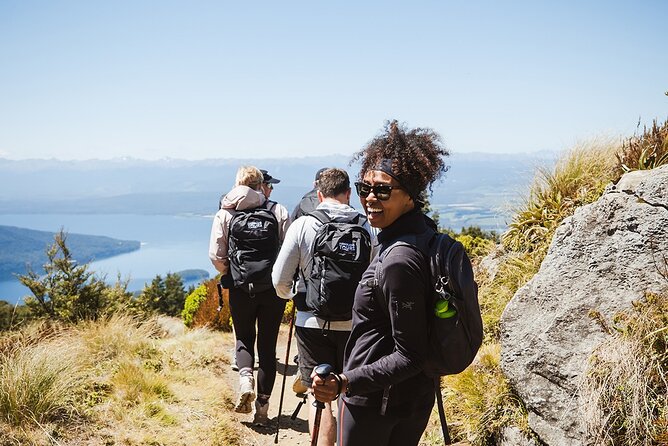 Scenic Helicopter & Kepler Guided Hike from Te Anau with Lunch - Choosing between Mt Luxmore and the easier descent