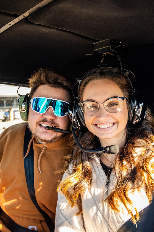 Sevierville: Smoky Mountain Helicopter Tour - The Staff, Pilot, and Aircraft