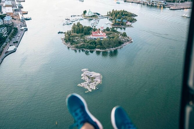 Sightseeing Helicopter Tour in Helsinki 45 Minutes - Islands, Zoo, and Helsinki’s unusual skyline