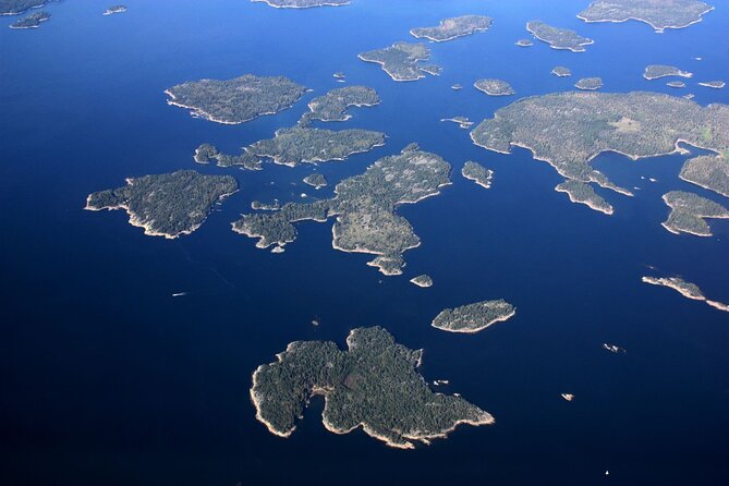 Sightseeing Helicopter Tour in Helsinki 45 Minutes - Löyly and the Helsinki harbor