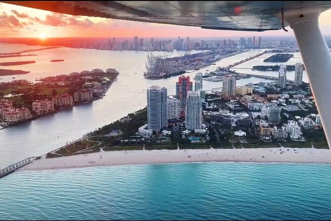 South Beach Miami Aerial Tour : Beaches, Mansions and Skyline - The mansion islands and Port of Miami