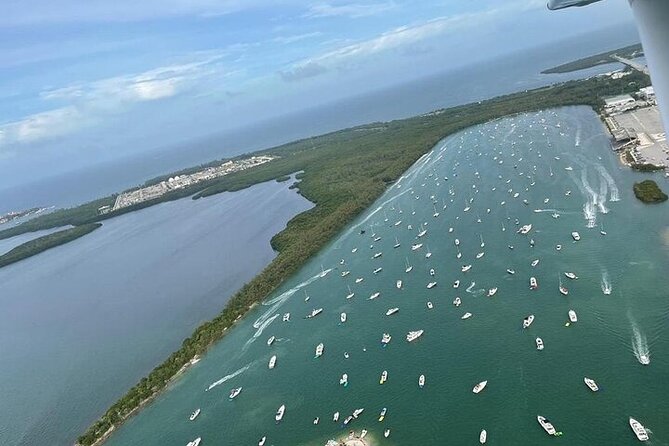 South Beach Miami Aerial Tour : Beaches, Mansions and Skyline - Brickell City Centre and downtown Miami