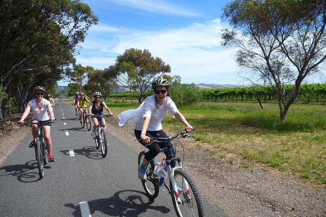 Southern Barossa: 10-Minute Helicopter Flight - The Whispering Wall from above