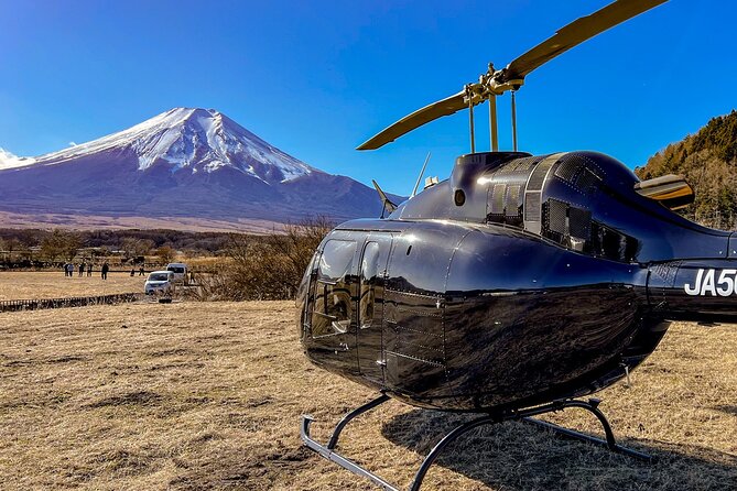 【TOKYO→FUJI】 Helicopter Oneway Transfer 35mins - Who will appreciate this unusual transfer