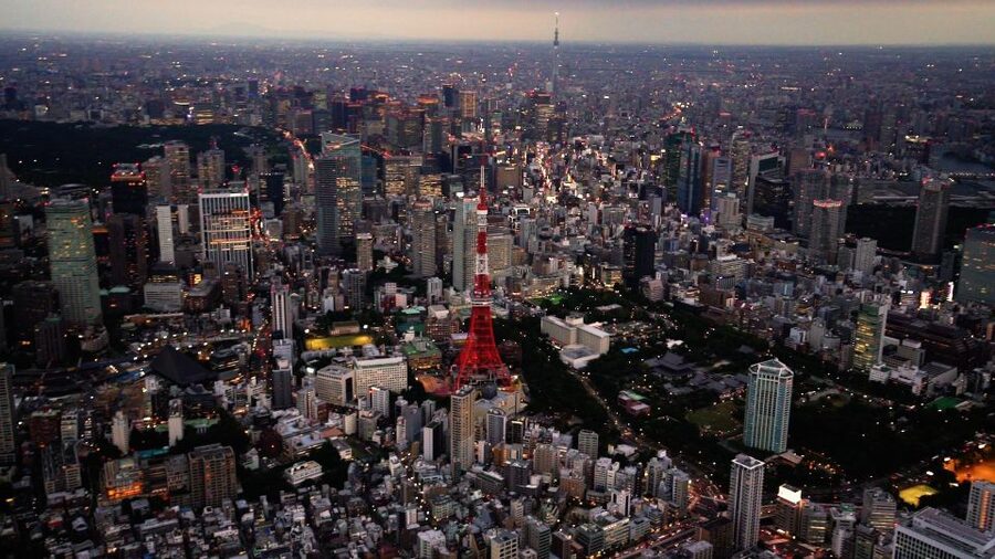 Tokyo Sightseeing Helicopter Tour for 5 Passengers - Seeing Tokyo from Tokyo Heliport