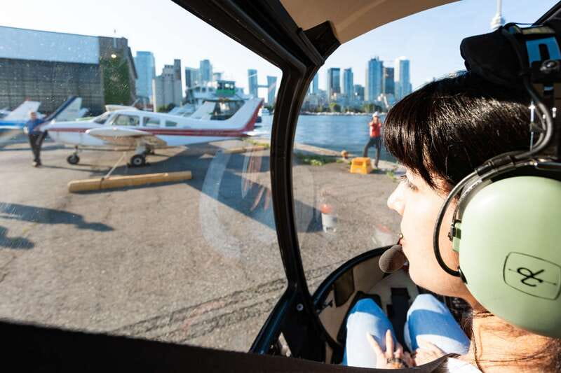 Toronto: City Sightseeing Helicopter Tour - Who will enjoy this Toronto helicopter ride?