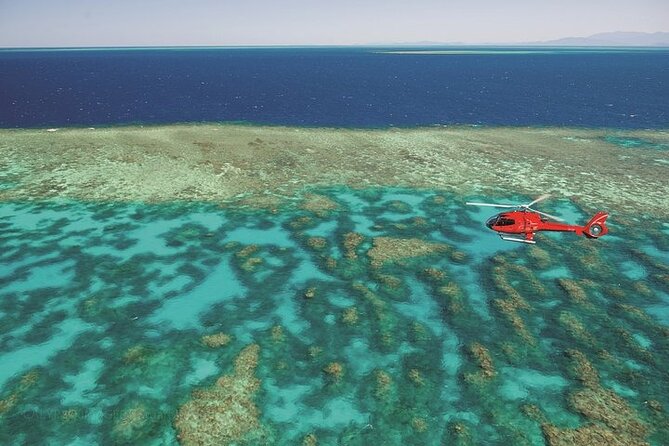 Ultimate Great Barrier Reef and Rainforest 45-minute Helicopter Tour - Looking down on the Great Barrier Reef