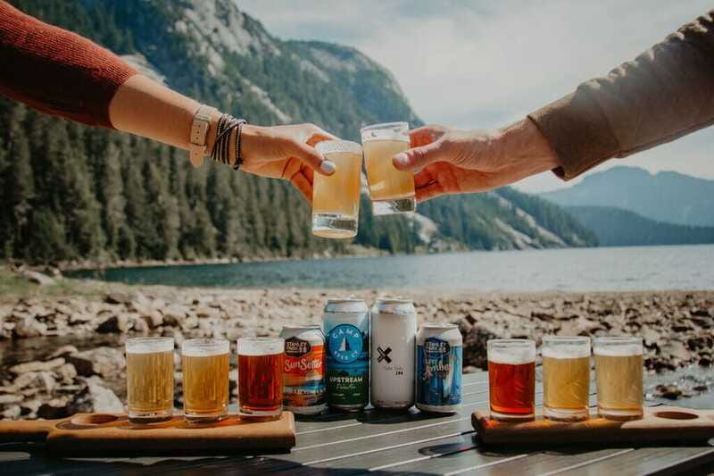 Vancouver: Helicopter Tour with Backcountry Beer Tasting - What the praise for pilot Stephanie tells you