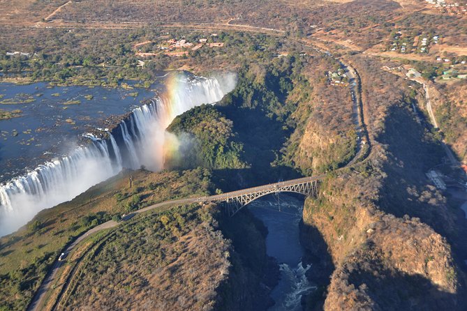 Victoria Falls Flight of the Angels Helicopter Flight - Commentary, pilots, and the value of the guided element