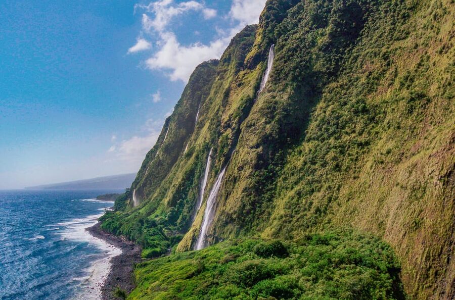 Waikoloa: Big Island Spectacular Helicopter Tour - What the pilot commentary adds