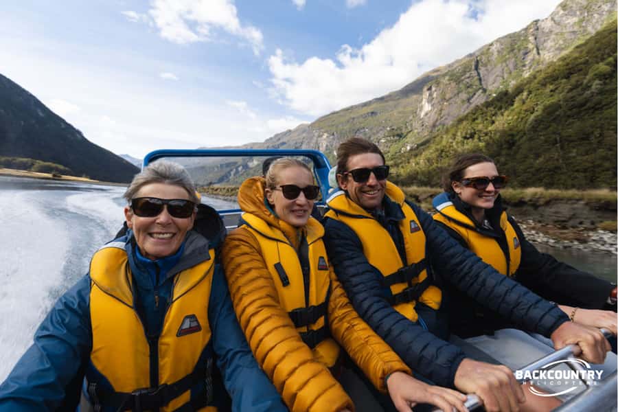 Wānaka: Heli Siberia Max - Helicopter Flight, Hike, Jet Boat - A Fast Finish on the Wilkin River