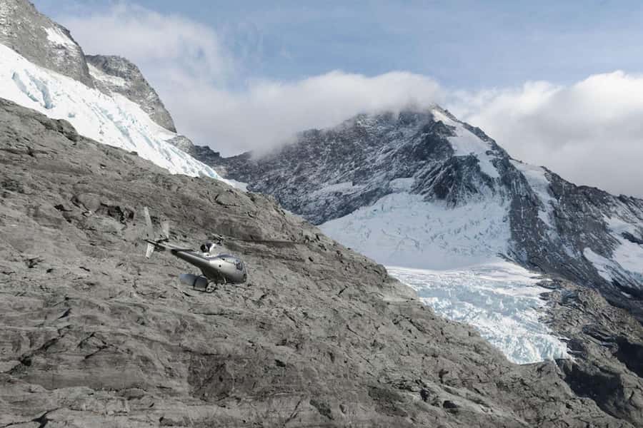 Wānaka: Heli Siberia Max - Helicopter Flight, Hike, Jet Boat - The Value of $535 Per Person