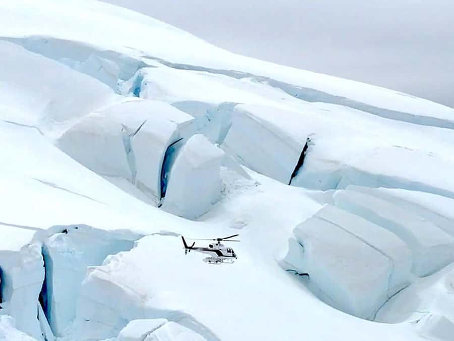 Wanaka: Scenic Helicopter Flight with Glacier Experience - Key points at a glance