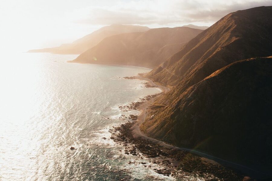 Wellington: Scenic South Coast Discovery Helicopter Flight - Returning over Wellington Harbour