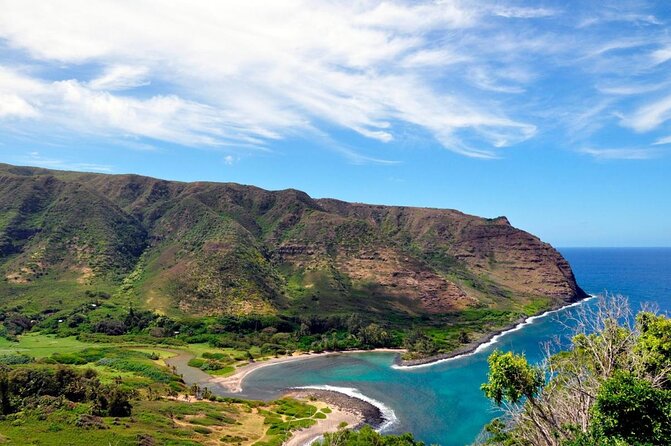 West Maui and Molokai 60-Minute Helicopter Tour - Key points to know before booking