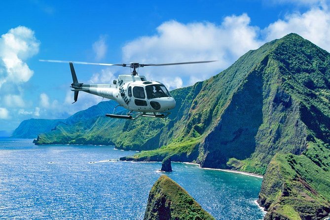 West Maui and Molokai 60-Minute Helicopter Tour - What the six-passenger cabin means for you