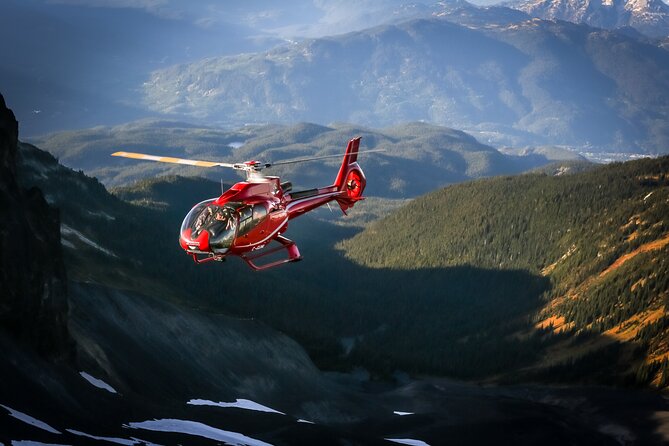 Whistler Helicopter Tour - Photography from the helicopter