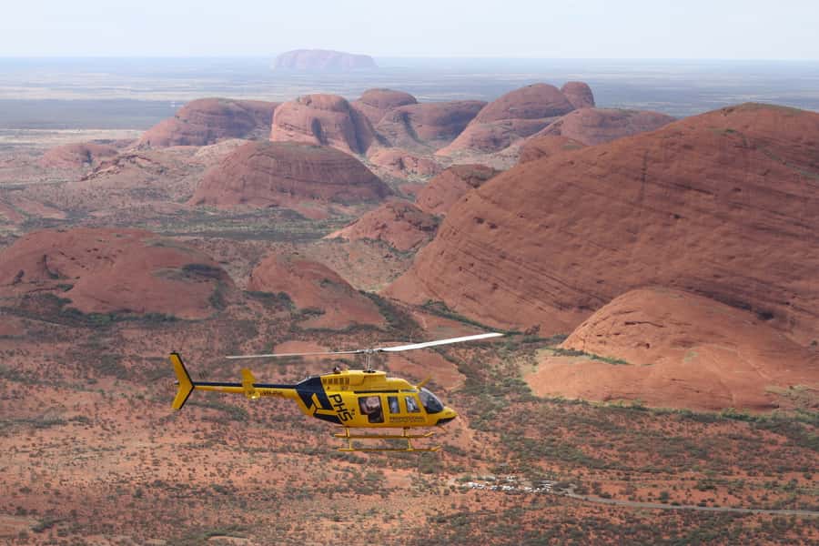 Yulara: Uluru and Kata Tjuta Sunset Helicopter Tour - Commentary from pilots who know when to speak