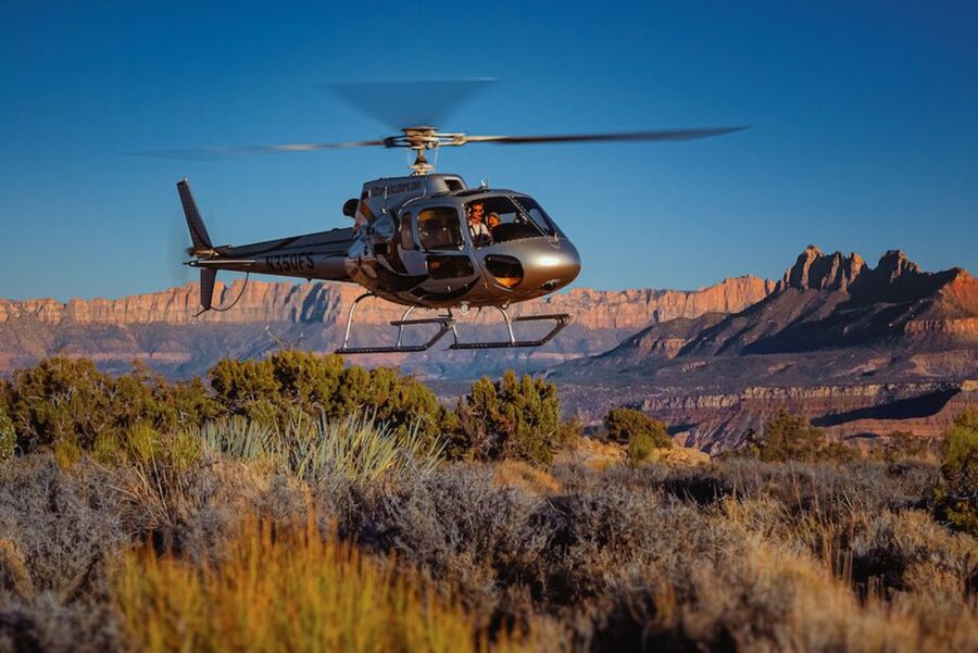 Zion National Park, Canaan Cliffs: Extended Helicopter Tour - What to bring and how to prepare